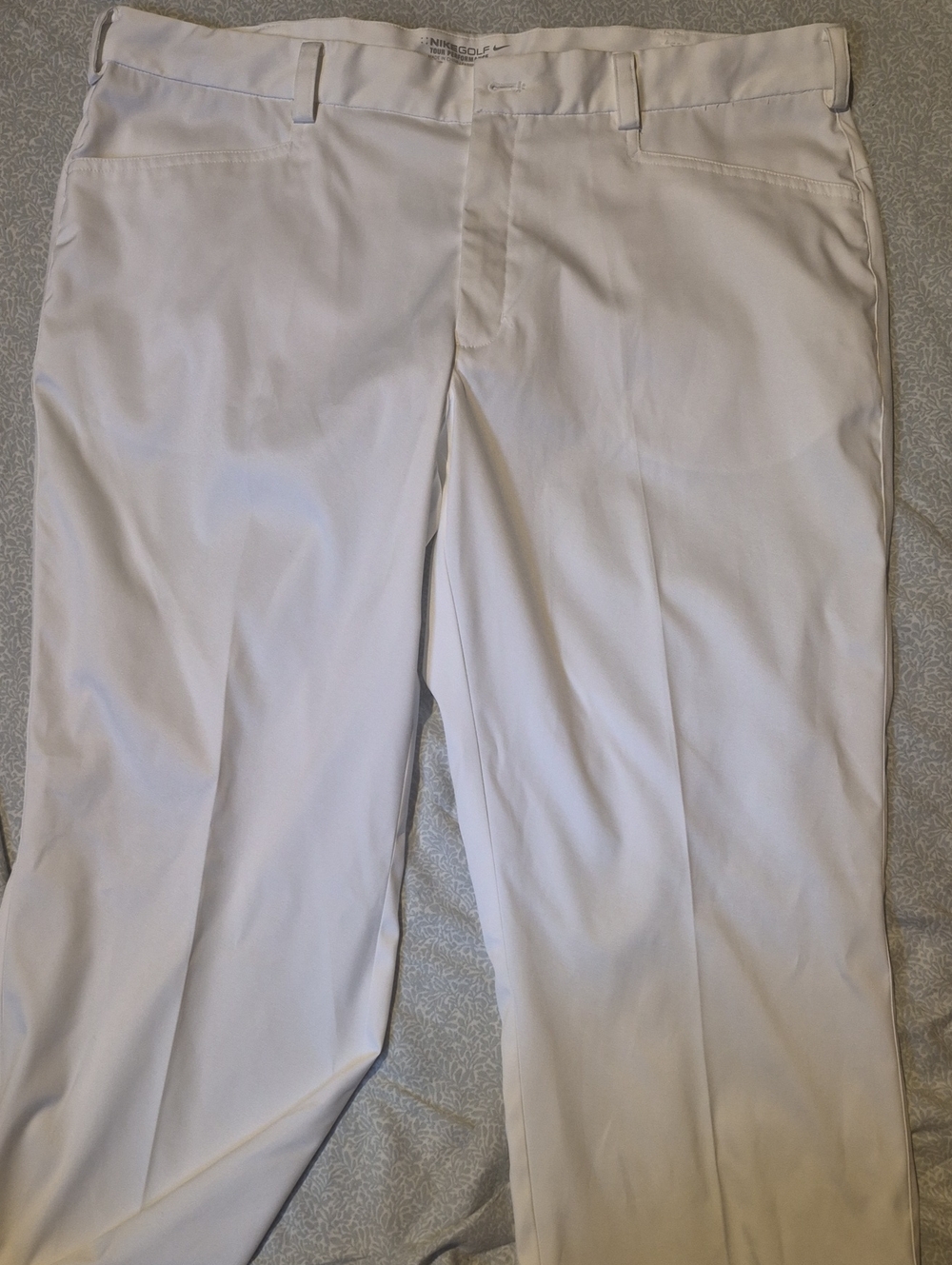 Nike White Men's GOLF Pants - Flat Front